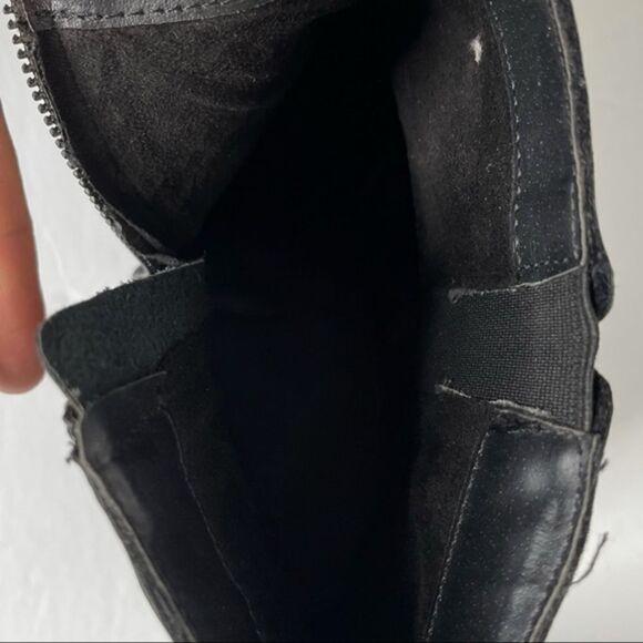 Torrid Black Ankle Boots Block Heel Black Size 11 W - Picture 10 of 13